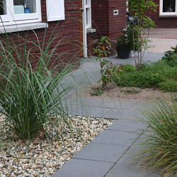 Carre Nero 50x50x5 Beton tegels