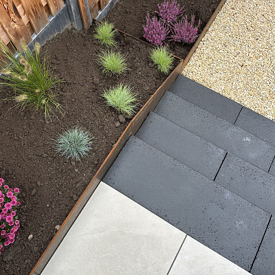 Cortenstaal en verzinkt staal: tijdloos, stijlvol en nog altijd dé trend in de tuin