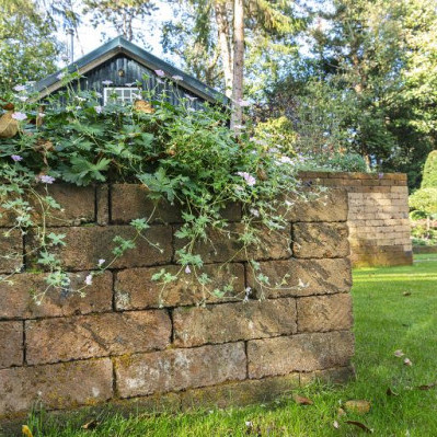 Stapelblok Tufsteen 37x11x11 cm 172 st per pak Stapelblokken