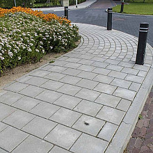 Betontegel grijs met facet Beton tegels